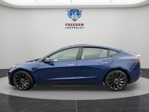 2022 Tesla Model 3 Performance