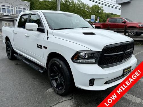 2018 RAM 1500 Sport