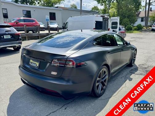 2022 Tesla Model S Plaid