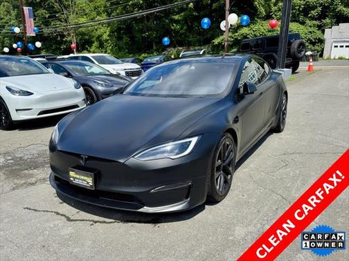 2022 Tesla Model S Plaid