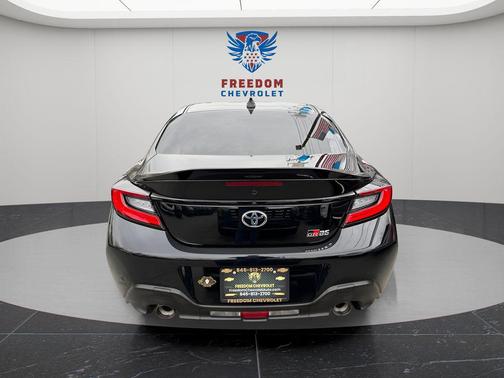 2025 Toyota GR86 Premium