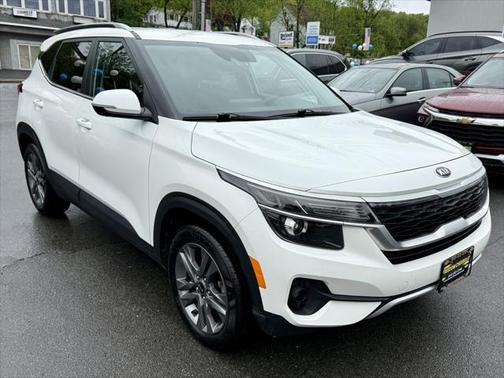 2021 Kia Seltos S