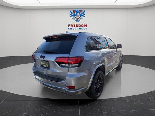 2020 Jeep Grand Cherokee Altitude