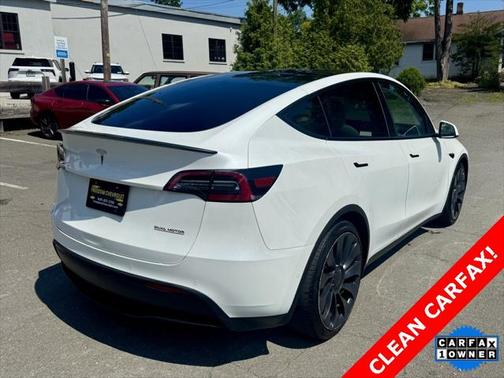 2022 Tesla Model Y Performance Dual Motor All-Wheel Drive