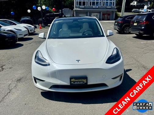 2022 Tesla Model Y Performance Dual Motor All-Wheel Drive