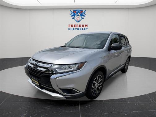 2018 Mitsubishi Outlander ES