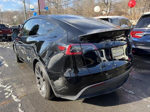 2024 Tesla Model Y Performance Dual Motor All-Wheel Drive