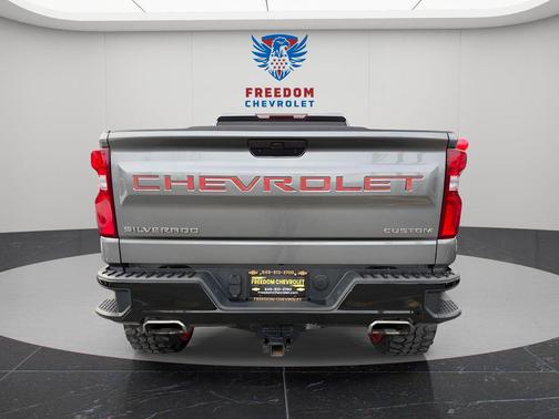2020 Chevrolet Silverado 1500 Custom Trail Boss