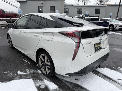 2017 Toyota Prius Four