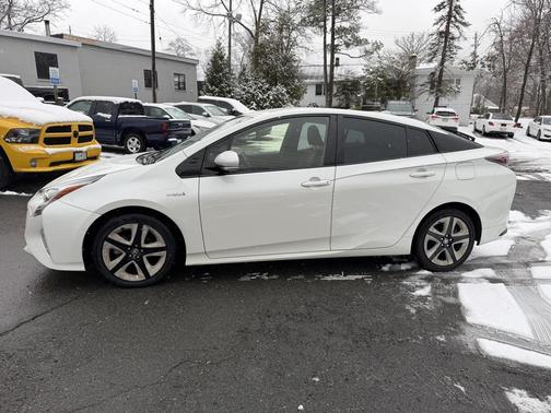 2017 Toyota Prius Four