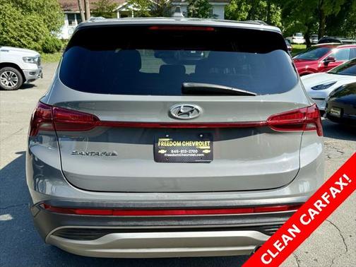 2021 Hyundai SANTA FE SE