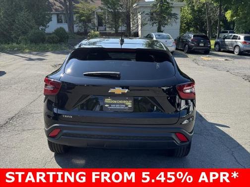 2025 Chevrolet Trax LS