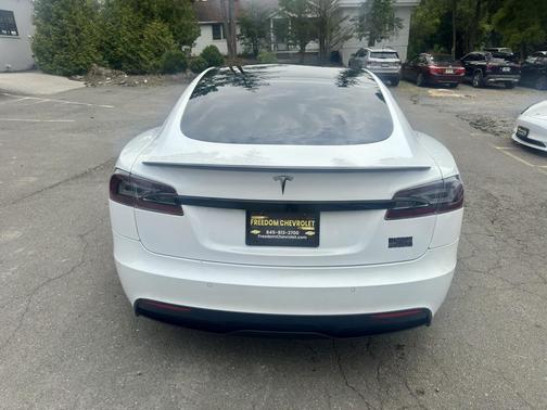 2021 Tesla Model S Plaid