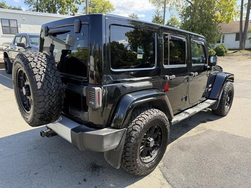 2013 Jeep Wrangler Unlimited Sahara