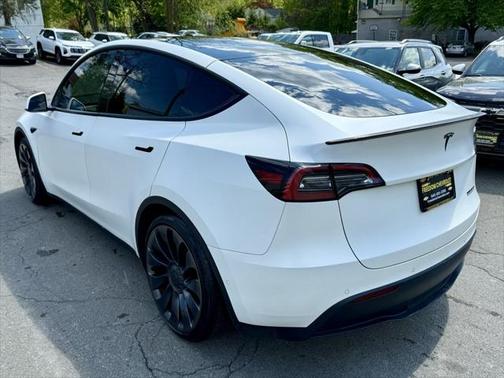 2022 Tesla Model Y Performance Dual Motor All-Wheel Drive