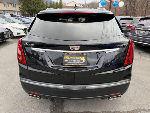 2023 Cadillac XT5 Luxury