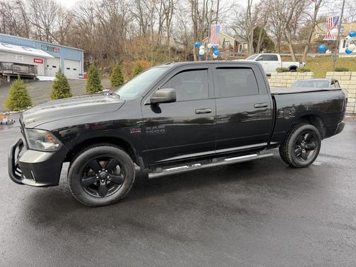 2016 RAM 1500 Tradesman/Express