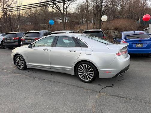 2018 Lincoln MKZ Select