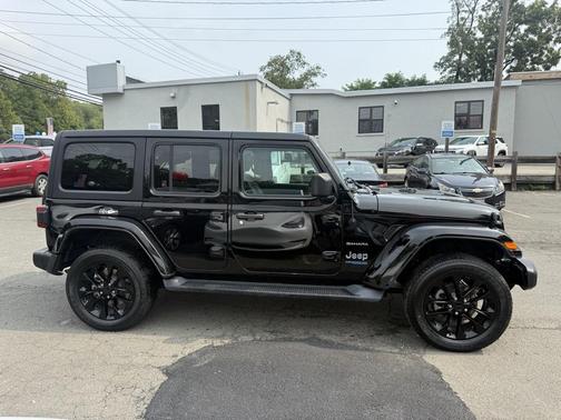 2022 Jeep Wrangler Unlimited 4xe Sahara