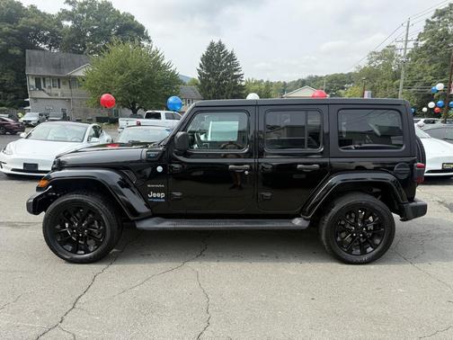2022 Jeep Wrangler Unlimited 4xe Sahara
