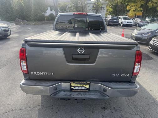2017 Nissan Frontier SV