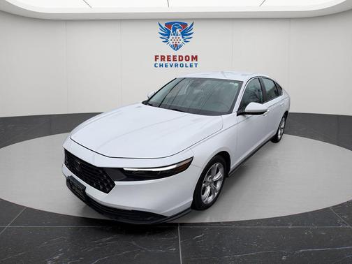 2025 Honda Accord LX 1.5T