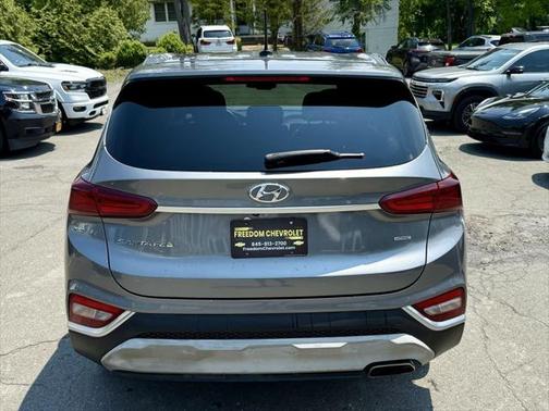 2019 Hyundai SANTA FE SE 2.4