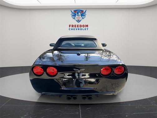 2005 Chevrolet Corvette Base