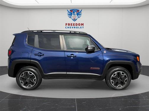 2016 Jeep Renegade Trailhawk