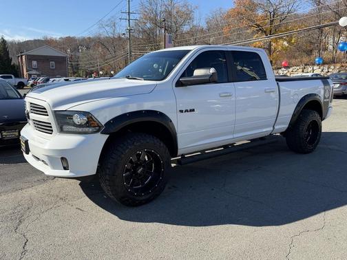 2017 RAM 1500 Sport
