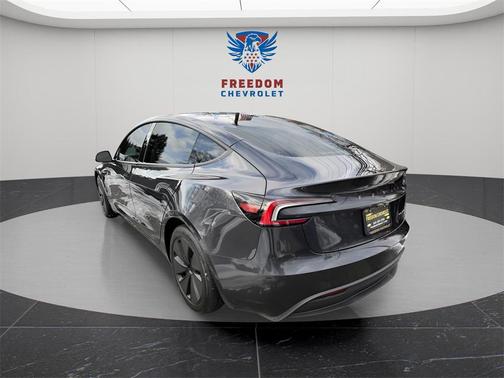 2025 Tesla Model 3 Long Range