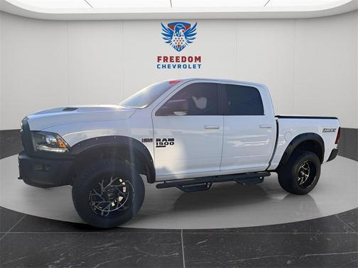 2019 RAM 1500 SLT