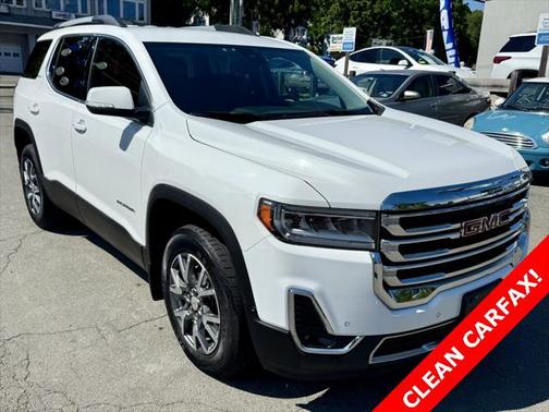 2022 GMC Acadia AWD SLT