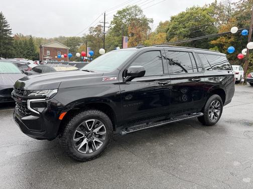 2023 Chevrolet Suburban 4WD Z71