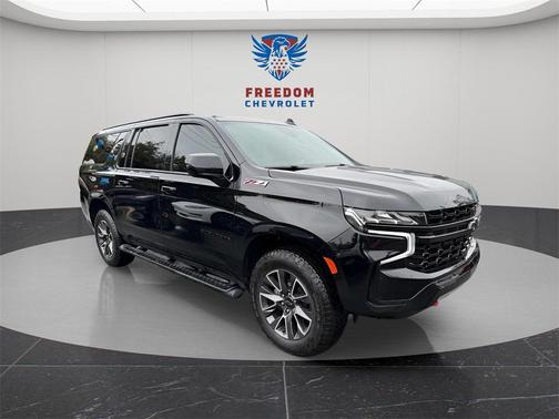 2023 Chevrolet Suburban 4WD Z71