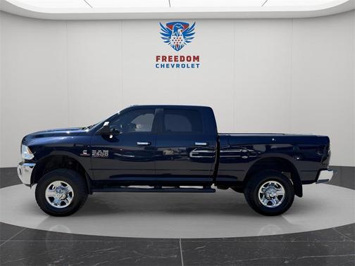 2017 RAM 2500 Big Horn Crew Cab 4x4 6'4' Box