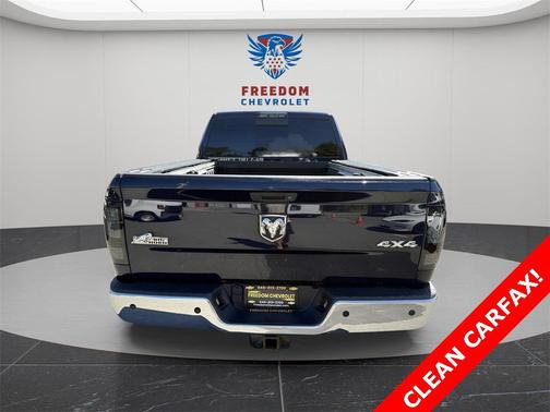 2017 RAM 2500 Big Horn Crew Cab 4x4 6'4' Box