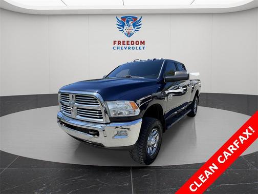 2017 RAM 2500 Big Horn Crew Cab 4x4 6'4' Box