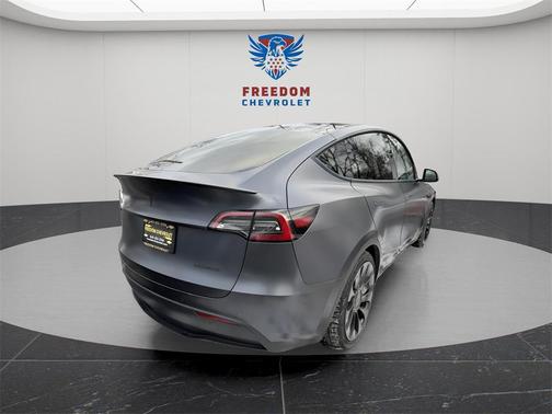 2022 Tesla Model Y Performance Dual Motor All-Wheel Drive