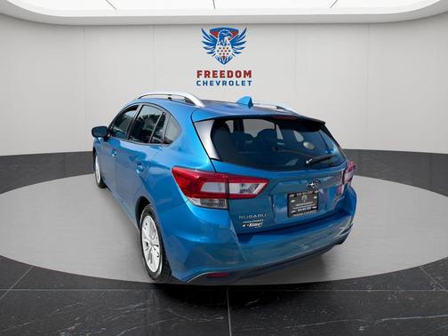 2018 Subaru Impreza 2.0i Premium