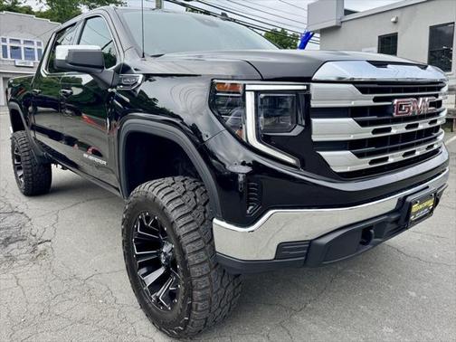 2023 GMC Sierra 1500 SLE