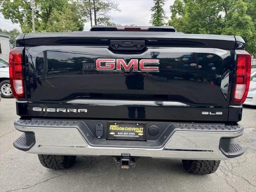 2023 GMC Sierra 1500 SLE