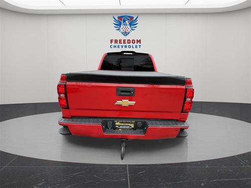 2017 Chevrolet Silverado 1500 2LT