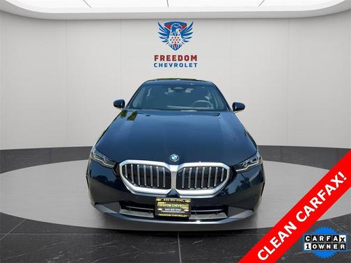 2025 BMW 530 i xDrive