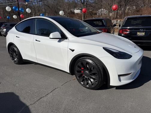 2022 Tesla Model Y Performance Dual Motor All-Wheel Drive