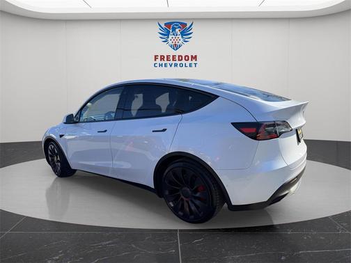 2022 Tesla Model Y Performance Dual Motor All-Wheel Drive