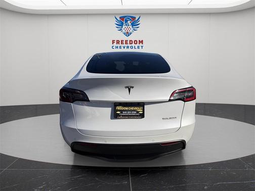 2022 Tesla Model Y Performance Dual Motor All-Wheel Drive