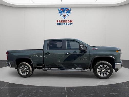2026 Chevrolet Silverado 2500 LT