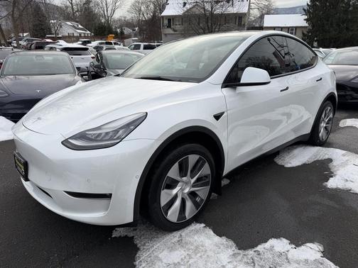 2021 Tesla Model Y Long Range Dual Motor All-Wheel Drive