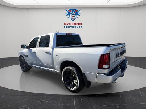 2018 RAM 1500 Night Crew Cab 4x4 5'7' Box